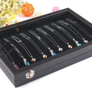 Cutie prezentare lanturi bratari cu geam