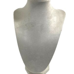 Suport / Bust Crem Catifelat pentru Coliere – Înălțime 23 cm WZ4864