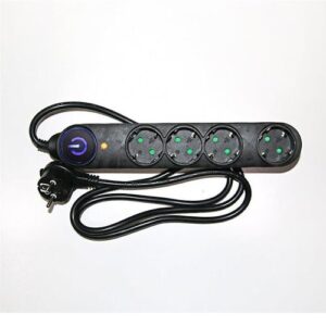 Prelungitor 4P 1.5m cu protectie la suprasarcina si la fulger Adeleq 31-151