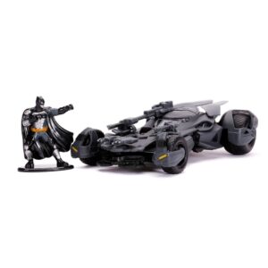 Set masina si figurina - DC Justice League: Batmobile & Batman