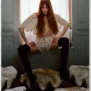 Everybody Scream (Caseta)