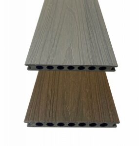 Pardoseala exterior compozit (deck WPC) bicolor cu strat de protectie cu textura de lemn natural Baumann GJ145K21