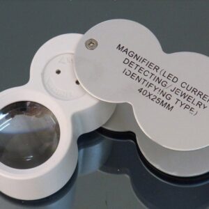 Lupa Bijutier Ceasornicar 40X cu Led si UV 9888