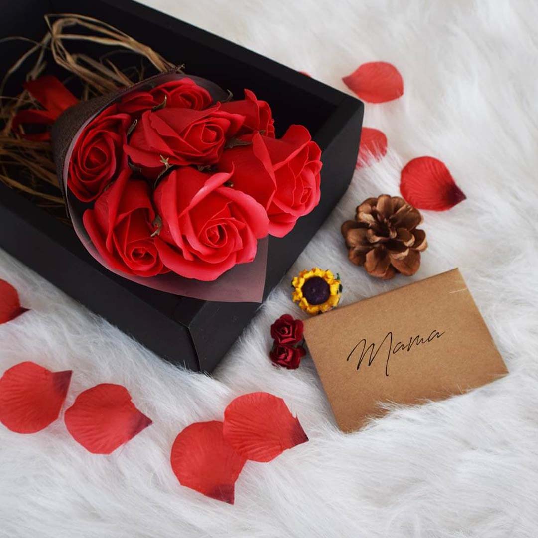 Buchet de Trandafiri din Săpun