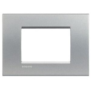 Rama ornament 3 module Living Light Bticino LNA4803TE, argintiu
