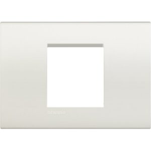 Placa ornament 2 module centrata Bticino Living Light LNA4819BI