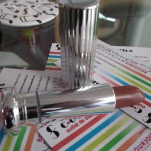 Ruj cu procolagen antiimbatranire Ultima II - Nutmeg