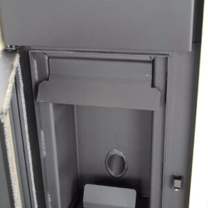 Termosemineu pe peleti Fornello Fiama Confort 12 kw complet echipat pentru incalzire pompa vas expansiune automatizare buncar peleti 12 kg tiraj fortat culoare Crem aprindere automata pana la 80 mp