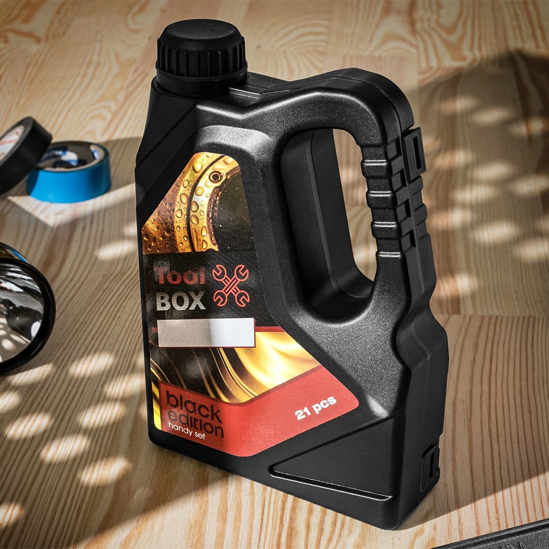 Trusa de Scule Intr-un tub cu Ulei