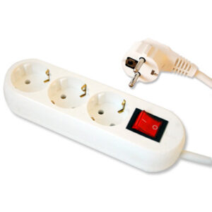 Prelungitor PRELUNGITOR 3X1.5MM 3 PRIZE 5M INTRERUPATOR