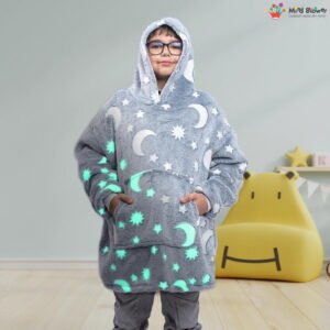 Hanorac patura cu maneci baieti Grey Luna Fosforescenta cu buzunar cangur Flanel  Polar 440g mp 105 cm