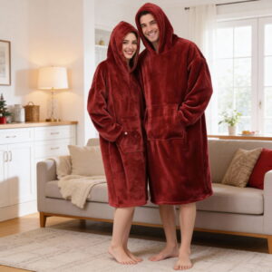 Hanorac patura cu maneci gluga si buzunar cangur Flanel  Polar 370g mp 135 cm Rosu