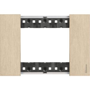 Rama ornament 3 module Bticino Living Now KA4803ZW, auriu