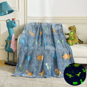 Patura Fosforescenta cu Dinozauri Flanel 130 x 150 cm