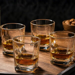 Set 4 Pahare whiskey Large Square